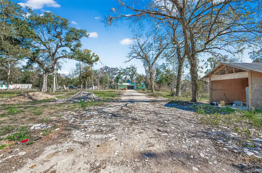 16507 Mill Drive, Rosharon, TX 77583 - Image #2