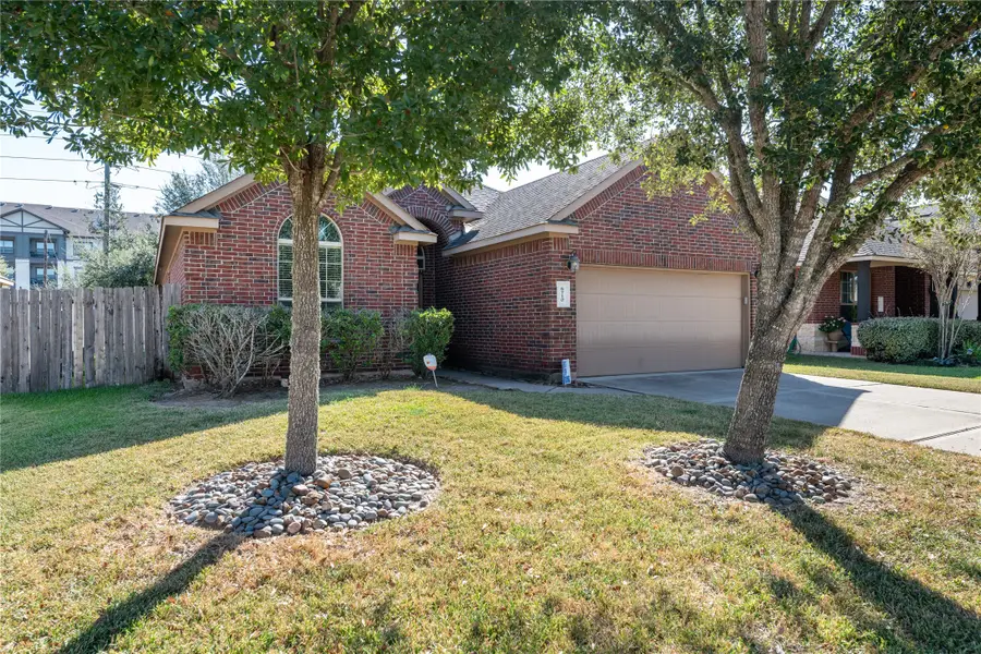 6710 Claire Brook Drive, Richmond, TX 77407 - Image #3
