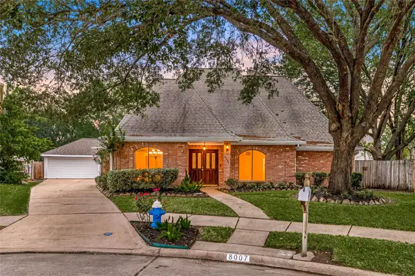 8007 Suspiro Drive, Houston, TX 77083