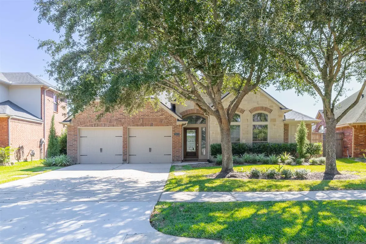 28015 Barberry Banks Lane, Fulshear, TX 77441 - #1