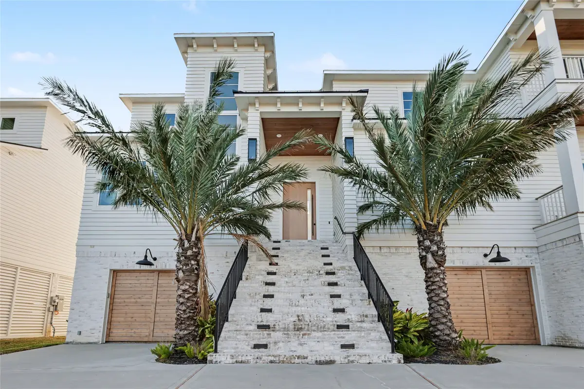 426 81st Street, Galveston, TX 77554 - Image #1