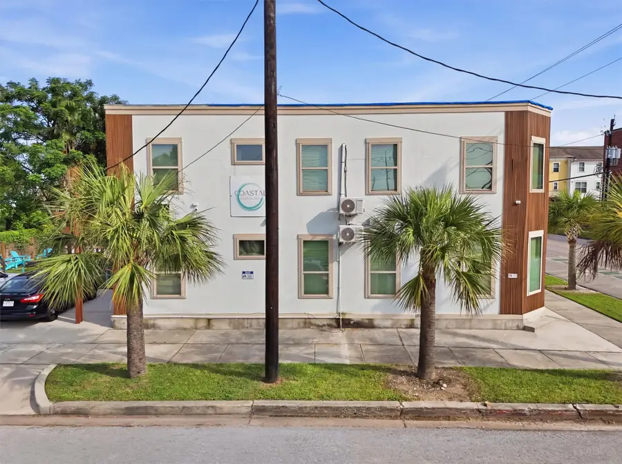 2825 Ball Street, Galveston, TX 77550 - #2