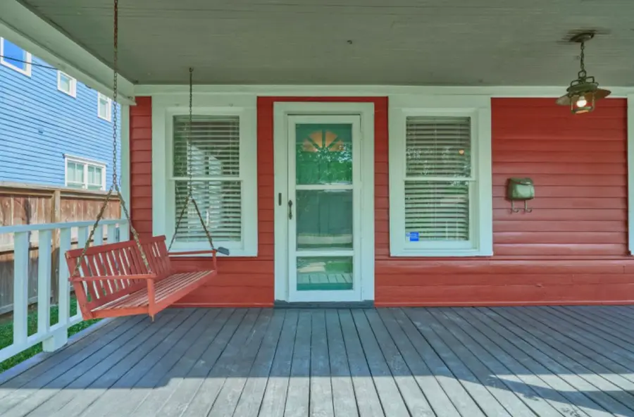 219 W 13th Street, Houston, TX 77008 - Image #2