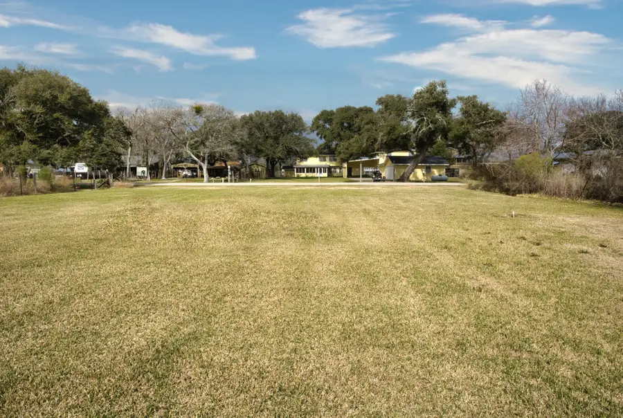 828 County Road 206, Sargent, TX 77414 - Image #2