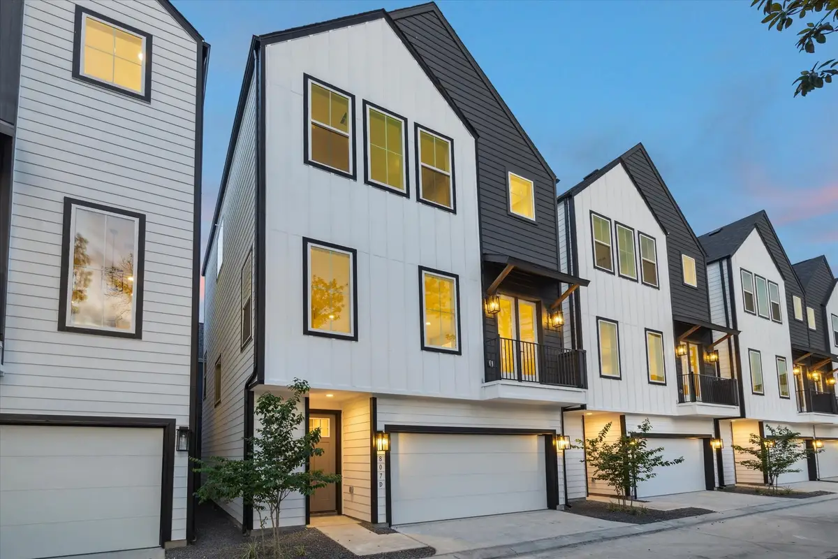 807 Martin Street #C, Houston, TX 77018 - Image #1