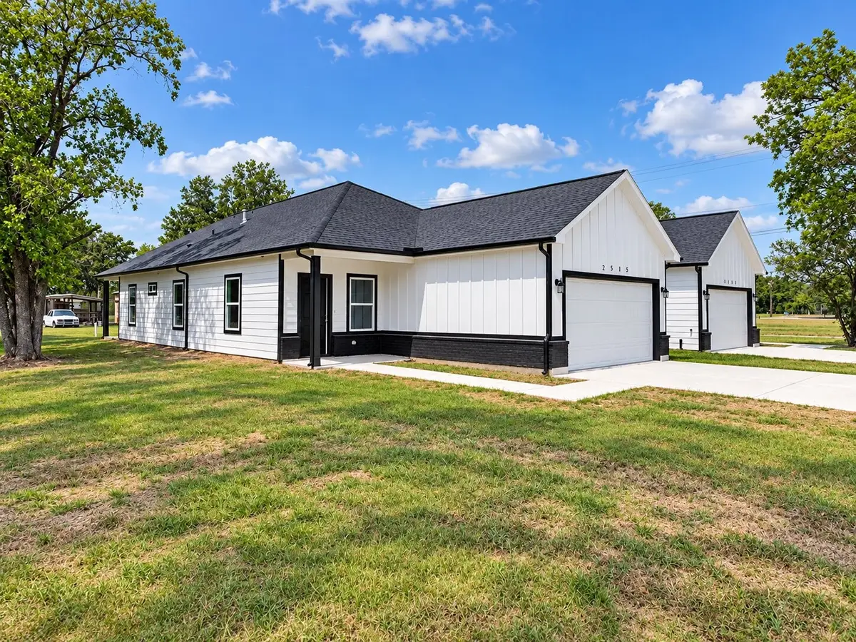 2515 11th Street, Hempstead, TX 77445 - #1