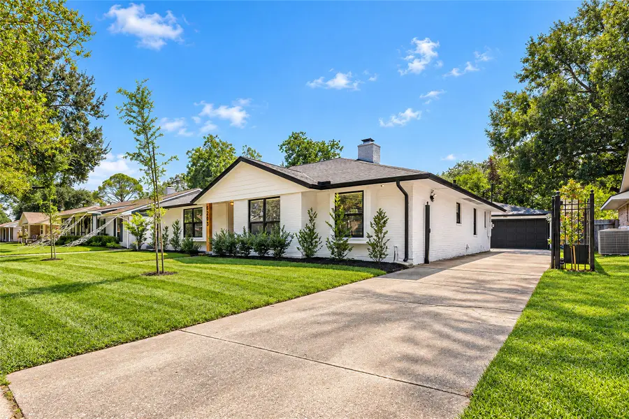 6203 Rutherglenn Drive, Houston, TX 77096 - #3