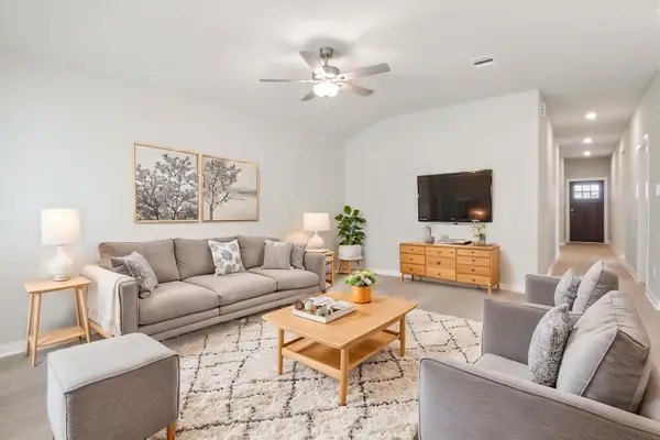 5218 Harvest Season Lane, Pearland, TX 77584