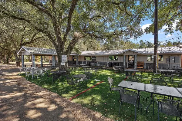 7905 S Us Highway 59, Nacogdoches, TX 75964