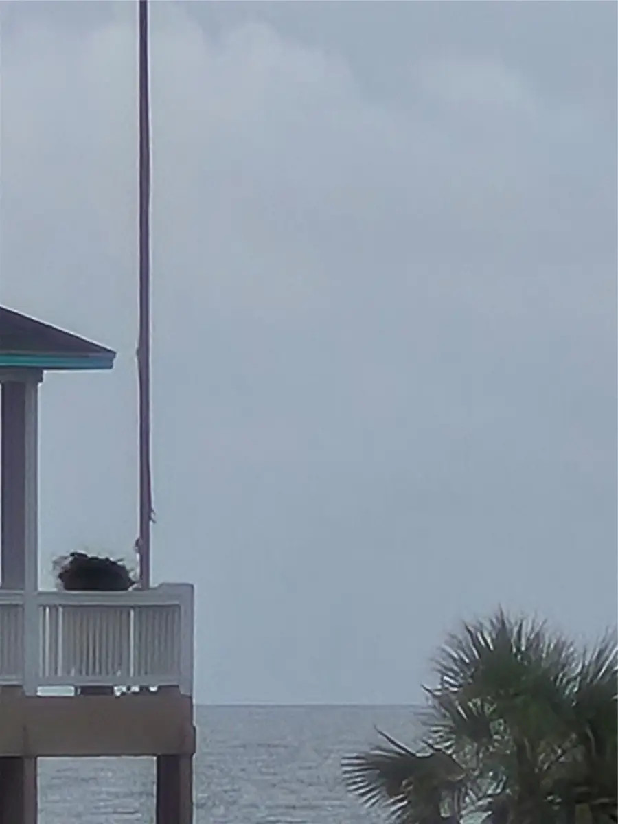 953 Sea Breeze, Crystal Beach, TX 77650 - Image #3