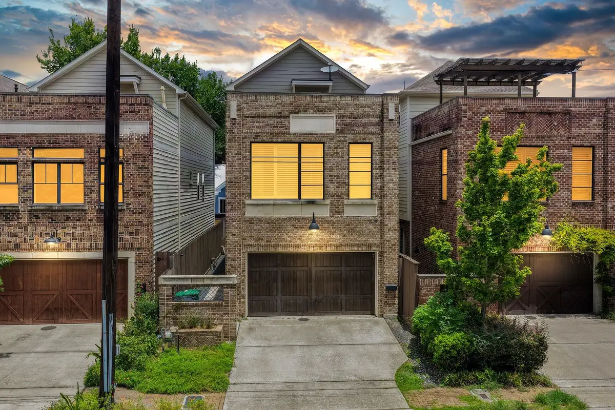 2108 N Memorial Way, Houston, TX 77007 - #1