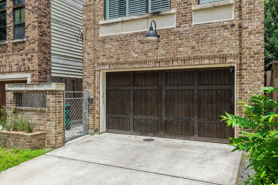 2108 N Memorial Way, Houston, TX 77007 - #3
