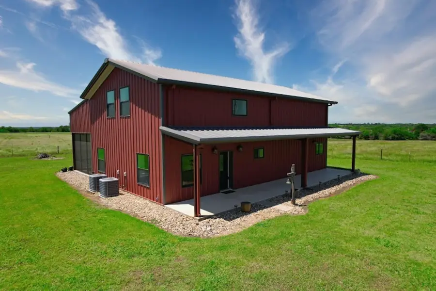 6515 Prihoda Road, Fayetteville, TX 78963 - Image #3