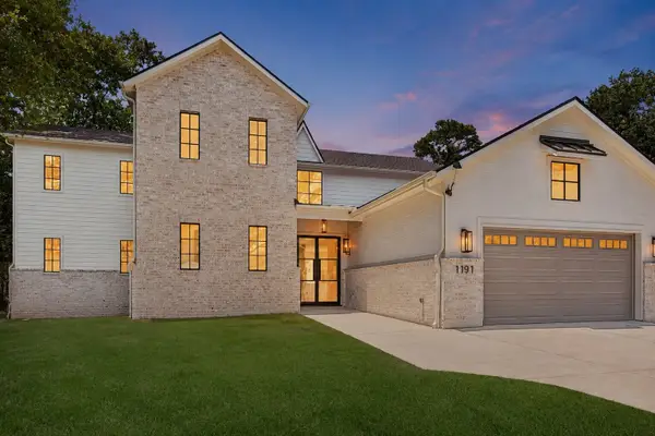 1191 Chamboard Lane, Houston, TX 77018