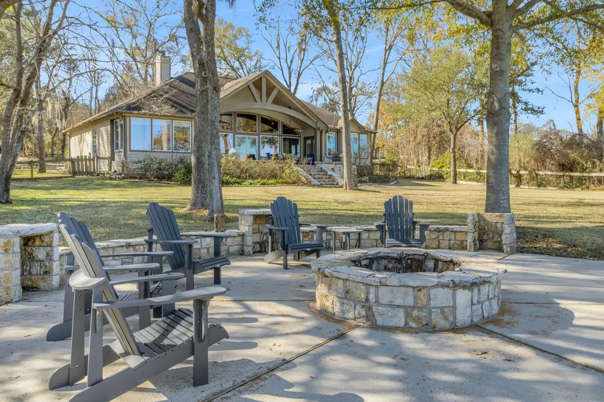 290 Harbor Run Drive, Coldspring, TX 77331 - Image #1