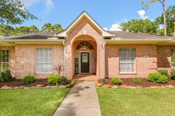 231 Creekside Drive, League City, TX 77573