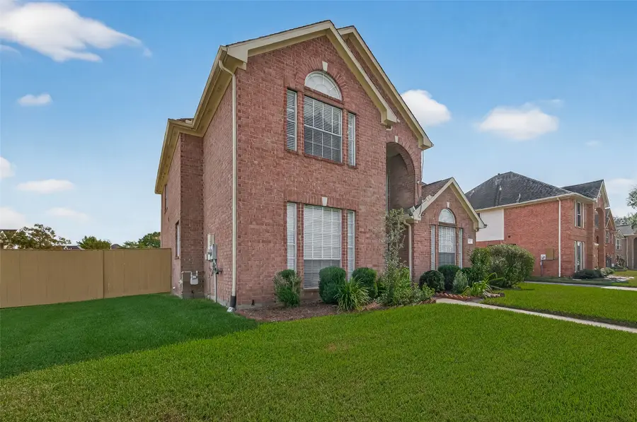 2103 Five Iron Drive, Houston, TX 77089 - Image #2