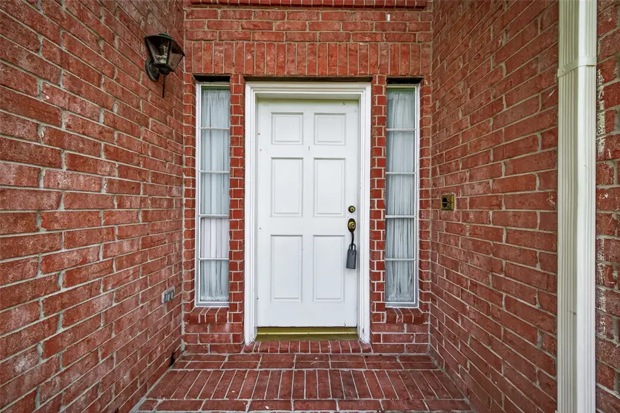 2103 Five Iron Drive, Houston, TX 77089 - Image #3