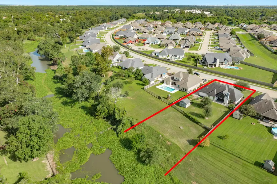 232 Creekside Lane, Lake Jackson, TX 77566 - #2