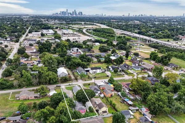 1817 Mcdaniel Street, Houston, TX 77093