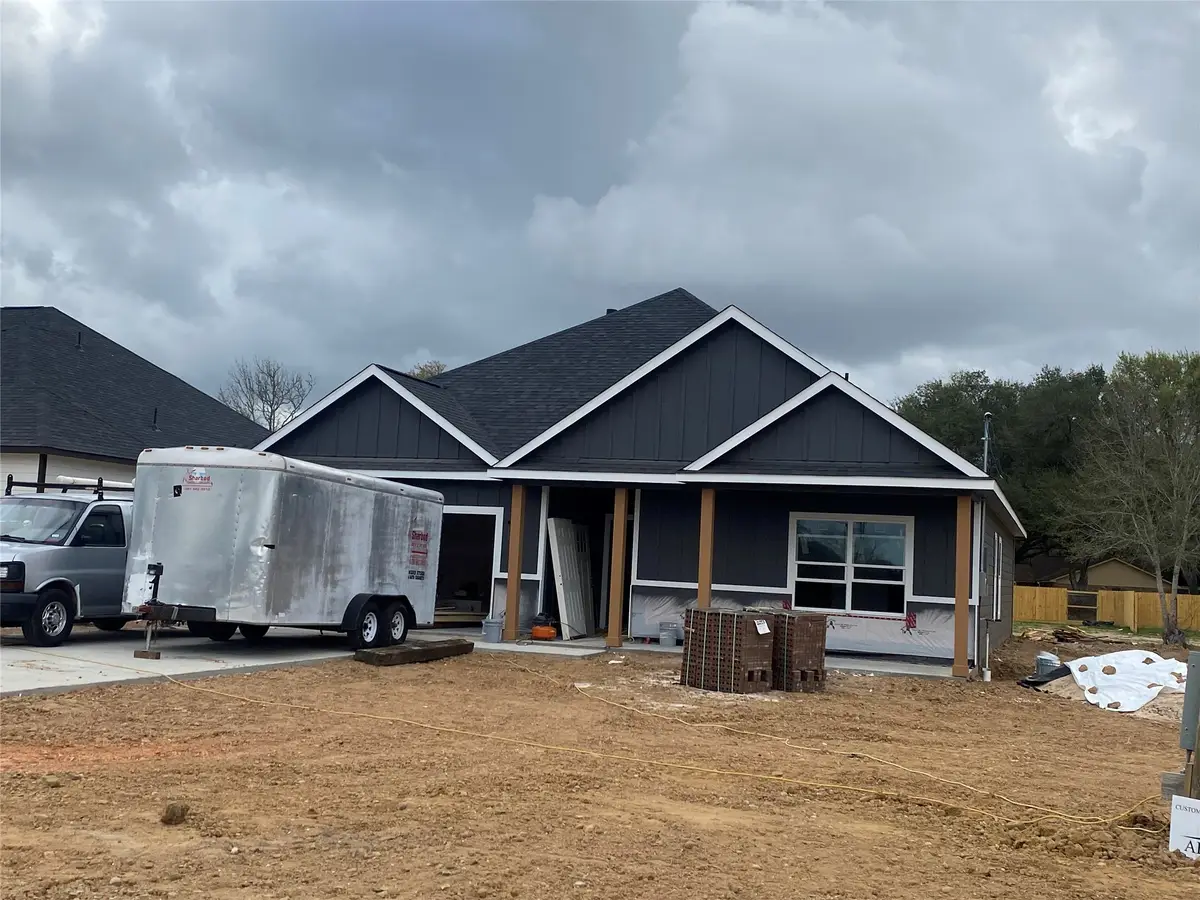 175 Oak Cluster Drive, Columbus, TX 78934 - #1