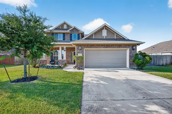 3219 Charles Place, Mont Belvieu, TX 77523