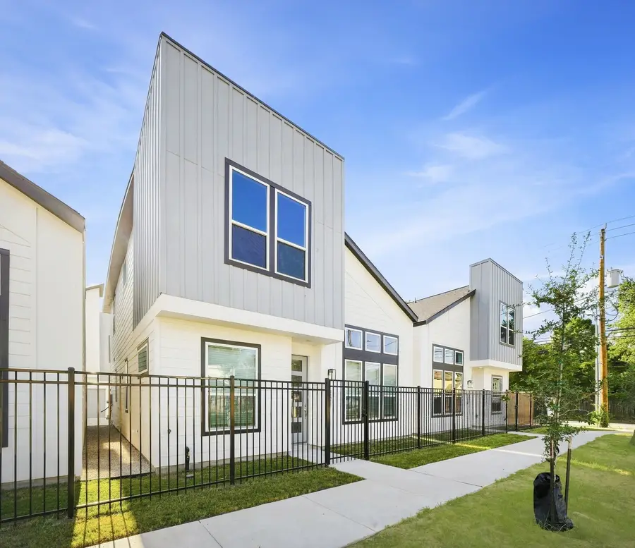 6071 Cebra Street, Houston, TX 77091 - #2