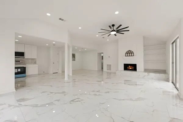 9315 Beringwood Drive, Houston, TX 77083