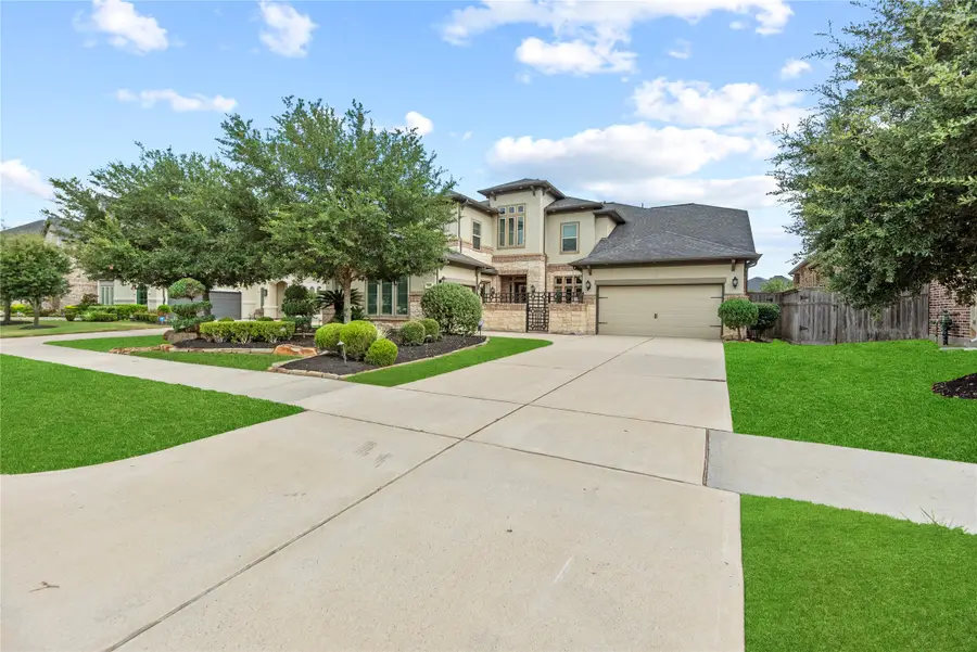 28410 Vineyard Terrace Lane, Fulshear, TX 77441 - Image #2