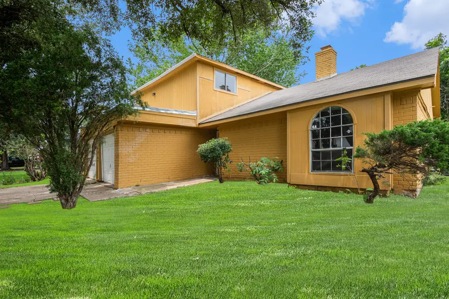 6814 Indian Falls Drive, Stafford Missouri City, TX 77489 - Image #2