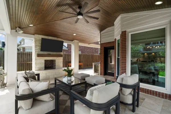 1807 Shoreline Drive, Missouri City, TX 77459