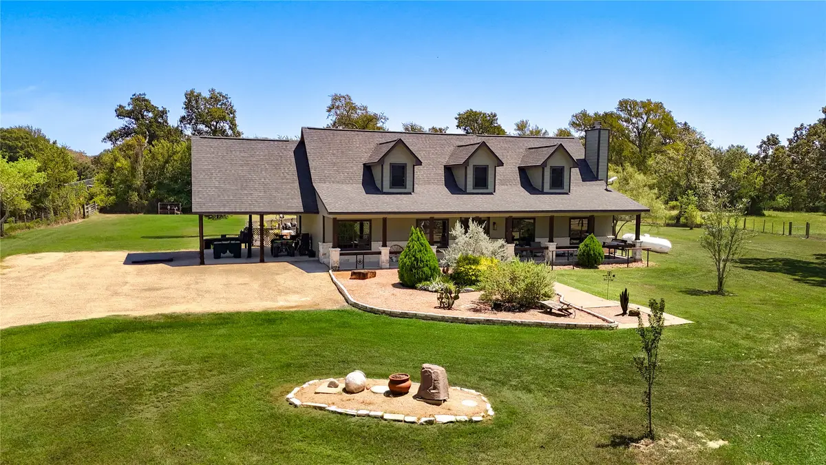 22313 Chapman Rd, Hempstead, TX 77445 - #1