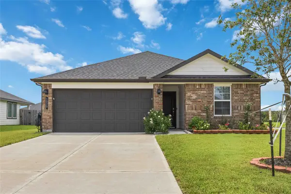 1029 Great Barracuda Lane, Alvin, TX 77511