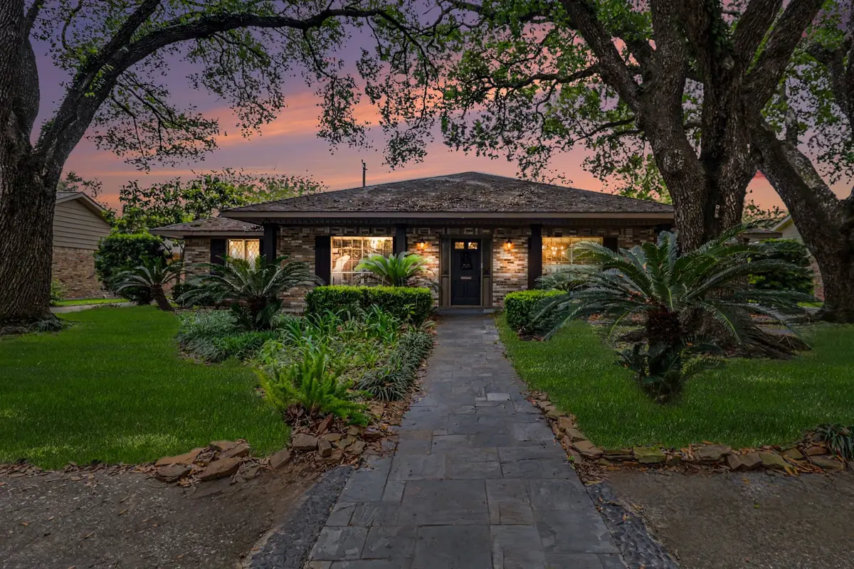 5251 Birdwood Road, Houston, TX 77096 - #1