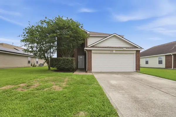 8118 Berkely Court, Baytown, TX 77521