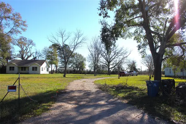 21824 Fairground Road, Hempstead, TX 77445