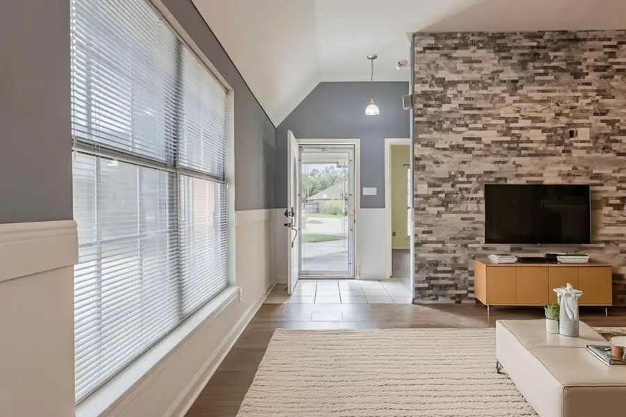 415 Kensington Court, Pasadena, TX 77502 - Image #3