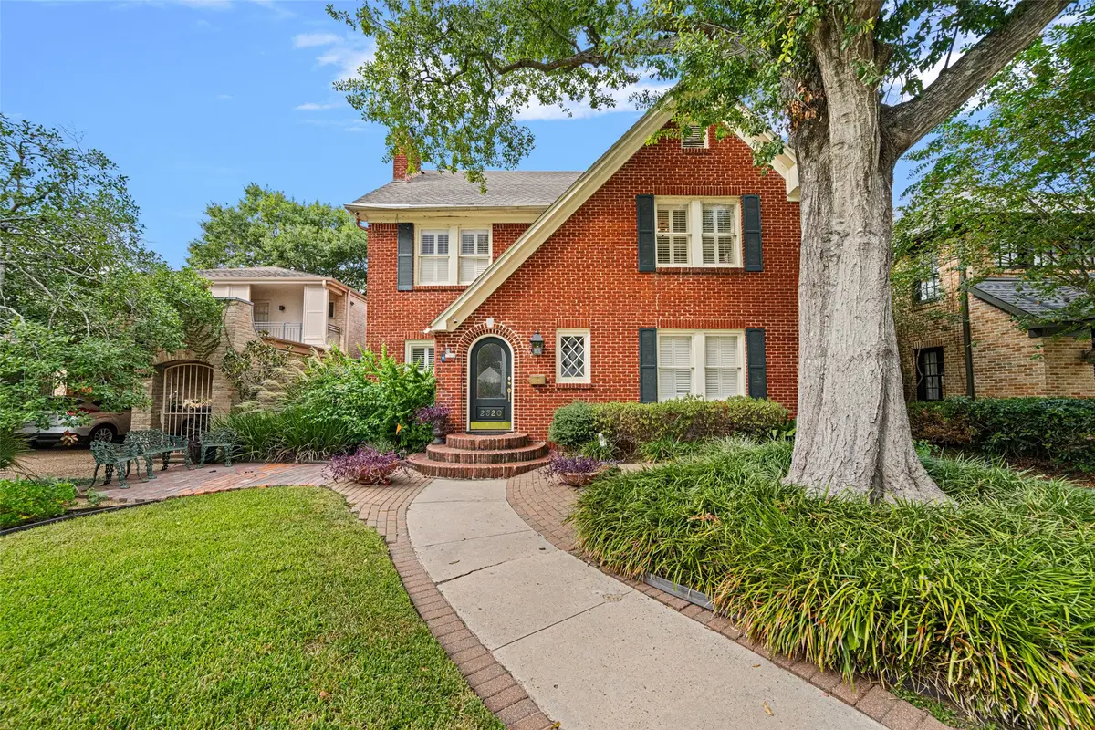 2320 Wroxton Road, Houston, TX 77005 - Image #1
