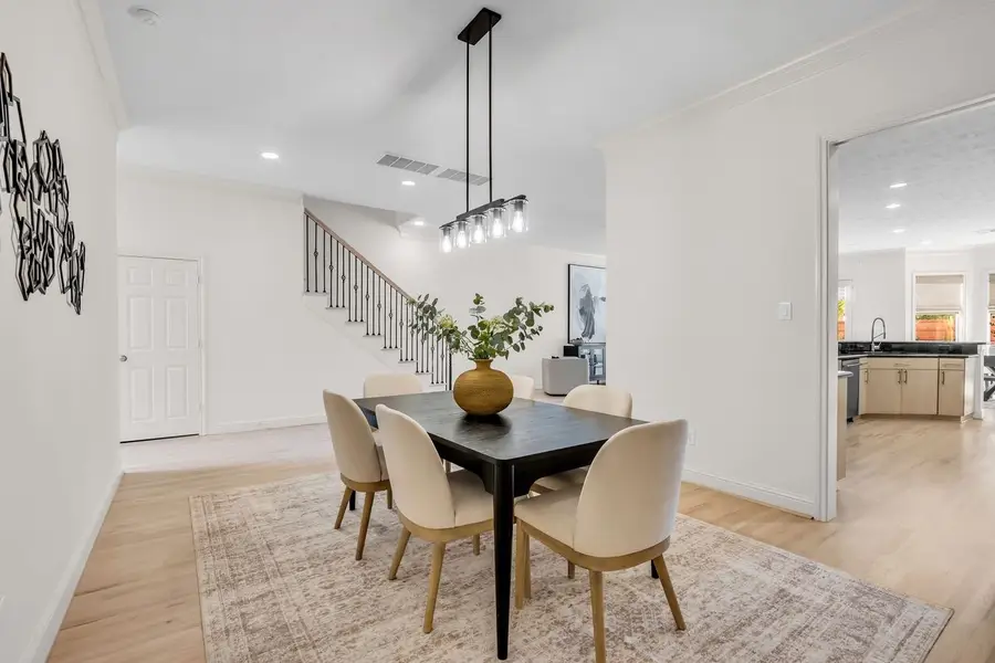 5329 Mcculloch Circle, Houston, TX 77056 - #3