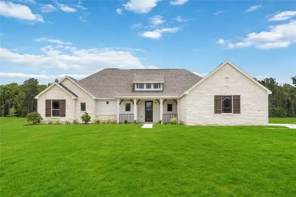 540 Barton Place Drive, Tarkington, TX 77327