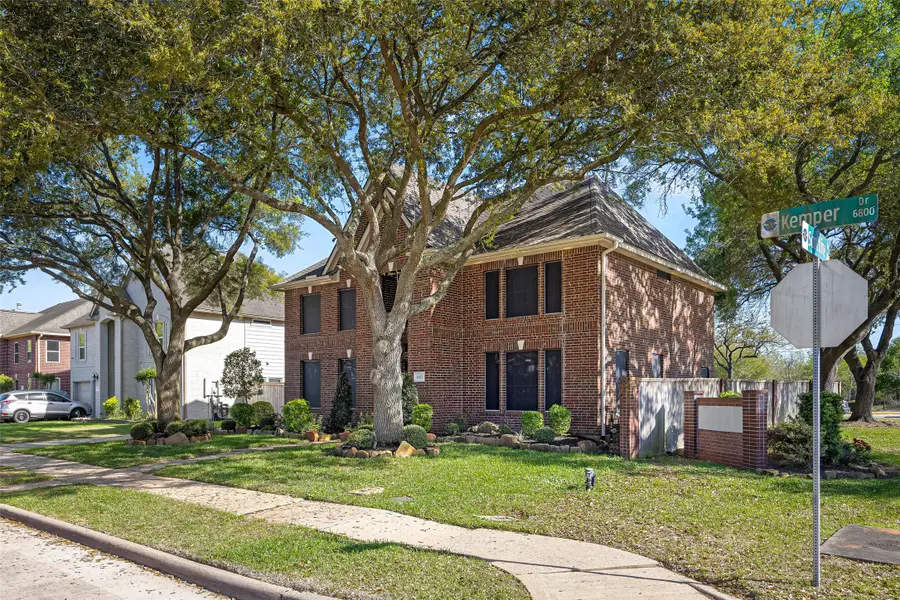 6822 Kemper Drive, Pasadena, TX 77505 - #2