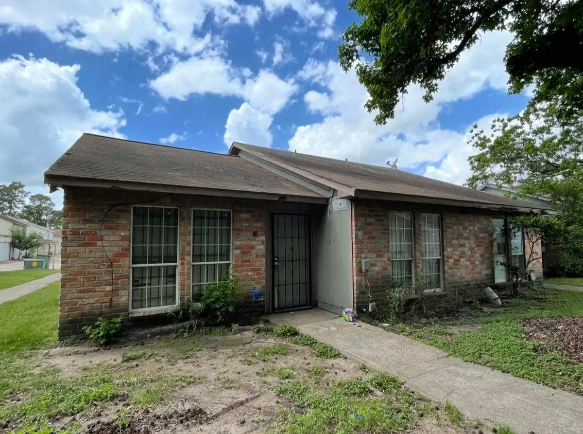 5739 Easthampton Drive #A, Houston, TX 77039 - #1