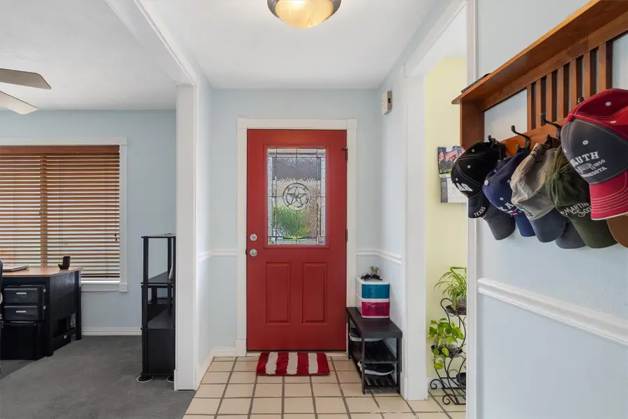 1719 Sullins Way, Houston, TX 77058 - Image #3