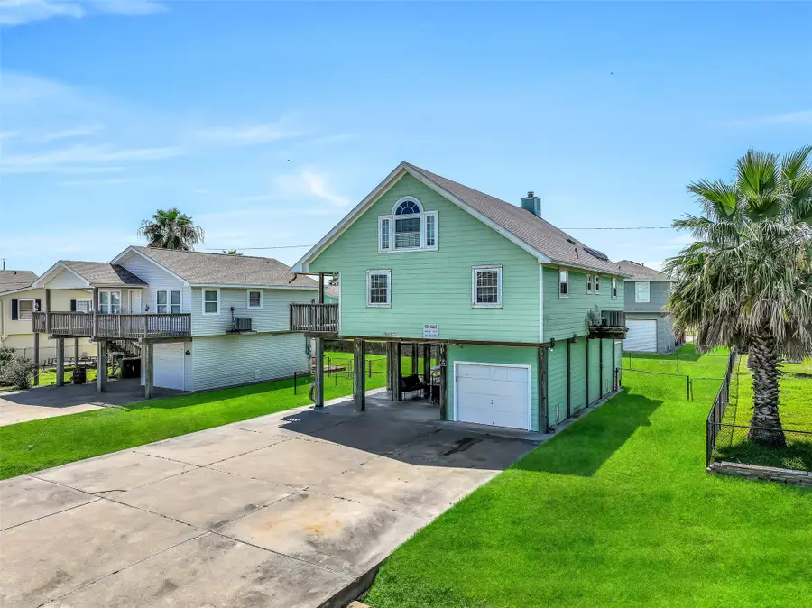 4018 Reeves Drive, Galveston, TX 77554 - #3