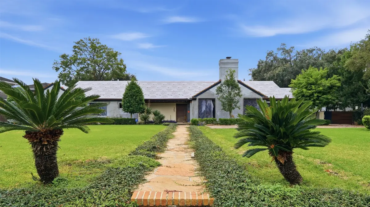 5545 Candlewood Drive, Houston, TX 77056 - Image #1