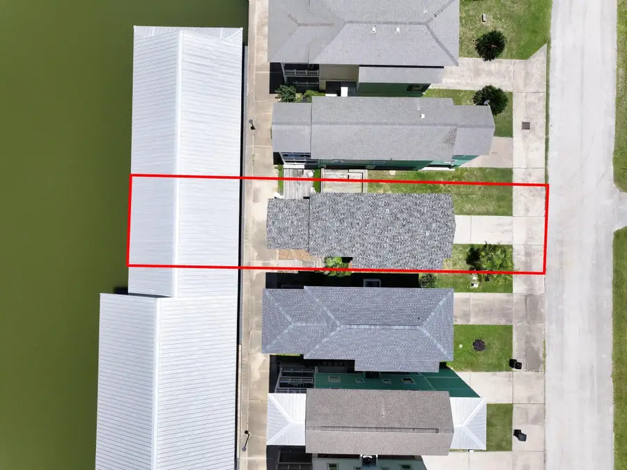 2207 Nelson Avenue, Port Bolivar, TX 77650 - #2