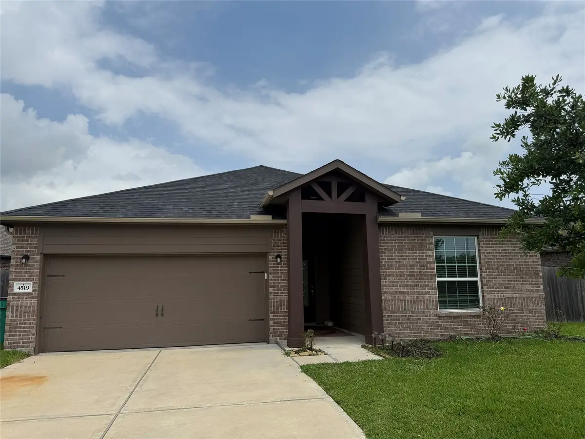 4519 Crescent Lake Circle, Baytown, TX 77521 - #1