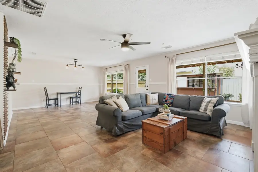 807 Oak West Drive, Houston, TX 77073 - #3