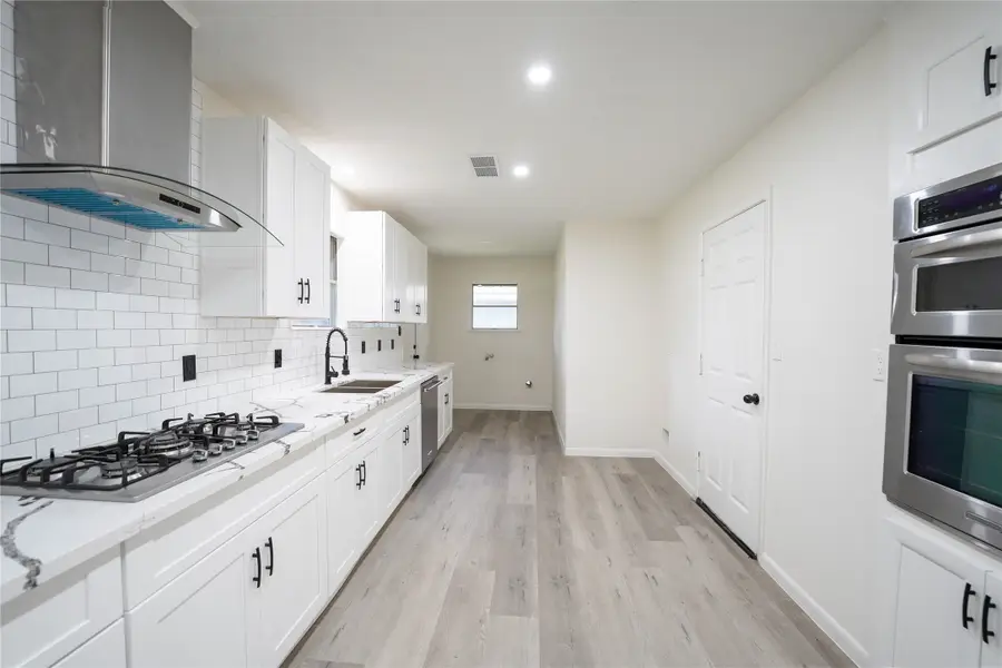 3506 Longwood Drive, Pasadena, TX 77503 - Image #3