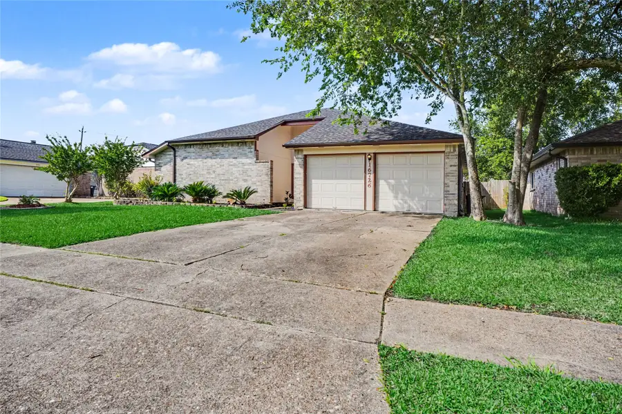 16726 Frigate Drive, Friendswood, TX 77546 - #2